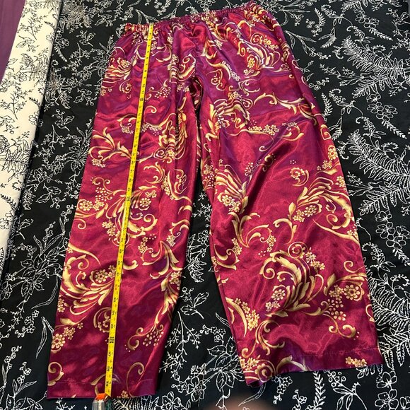 Morgan Taylor Burgundy and Gold Floral Satin Pajama Set - Picture 12 of 13
